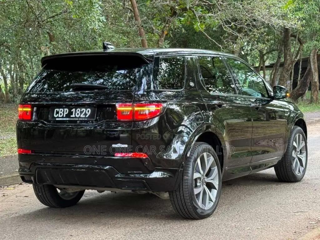 Land-Rover Discovery Sport HSE 2024 SUV (Used)