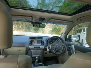Toyota Land Cruiser TX J150 2018 SUV (Used)