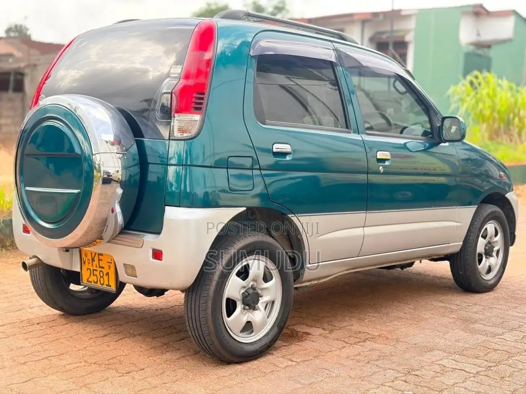 Daihatsu Terios KID 2004 SUV (Used)