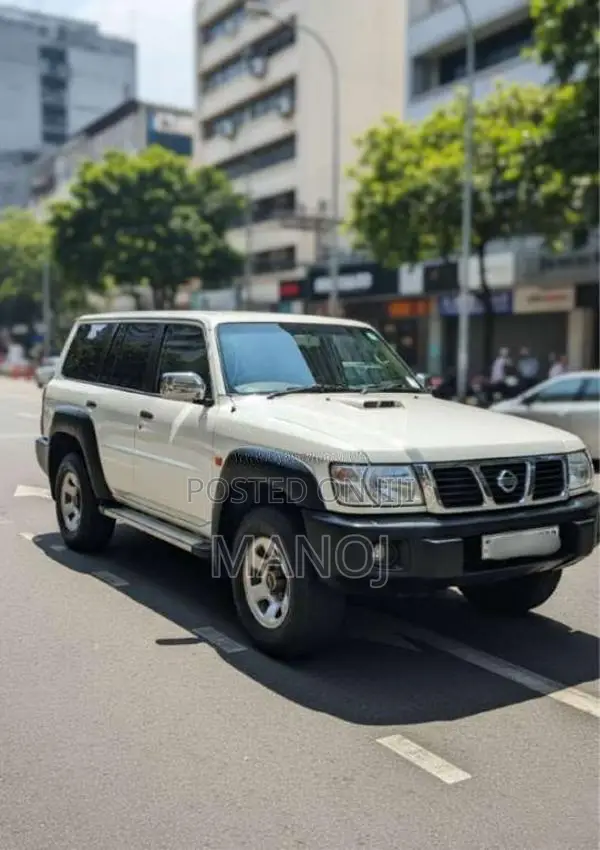 Nissan Patrol 2013 SUV (Used)
