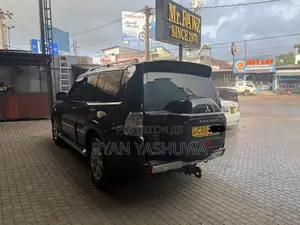 Mitsubishi Montero 2015 SUV (Used)