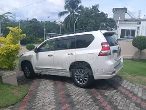 Toyota Prado 2016 SUV (Used)