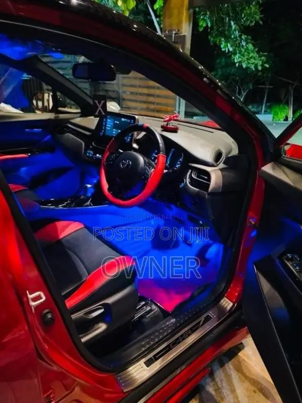 Toyota CHR 2020 SUV (Used)