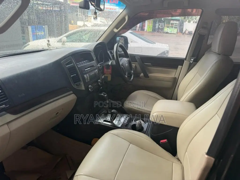 Mitsubishi Montero 2015 SUV (Used)