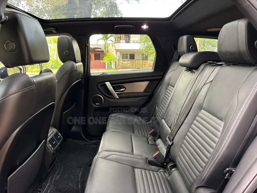 Land-Rover Discovery Sport HSE 2024 SUV (Used)