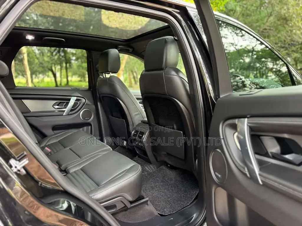 Land-Rover Discovery Sport HSE 2024 SUV (Used)