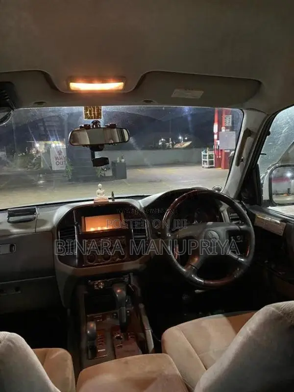 Mitsubishi Montero 2000 SUV (Used)