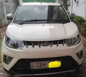 Mahindra KUV 100 2022 SUV (Used)