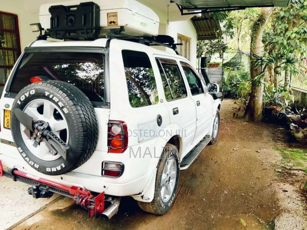 Land-Rover Freelander 2001 SUV (Used)