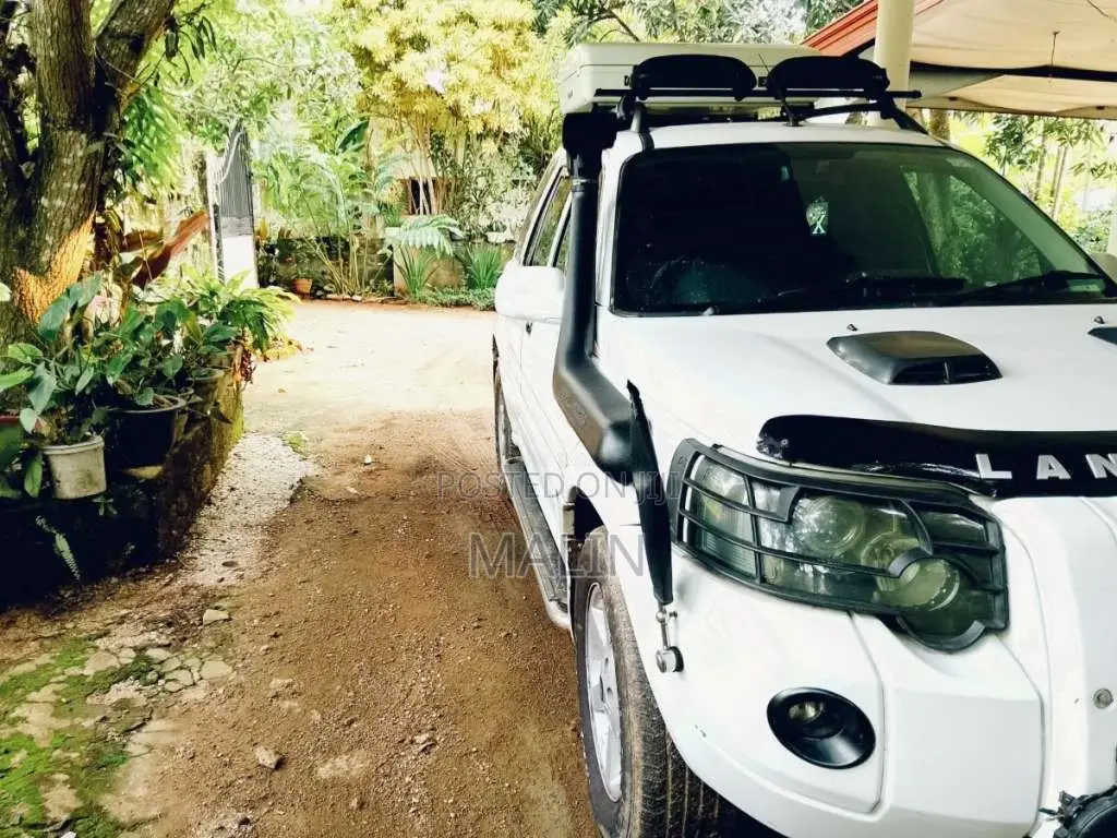 Land-Rover Freelander 2001 SUV (Used)