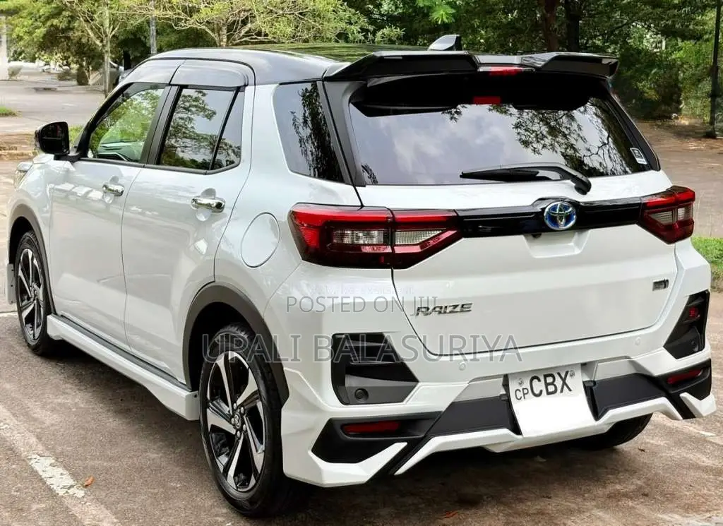 Toyota Raize Z 2025 SUV (Used)