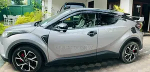 Toyota CHR Turbo 2017 SUV (Used)