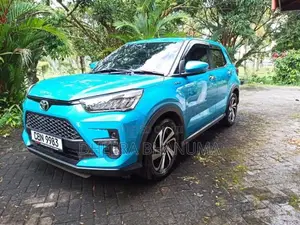 Toyota Raize 2025 SUV (Used)