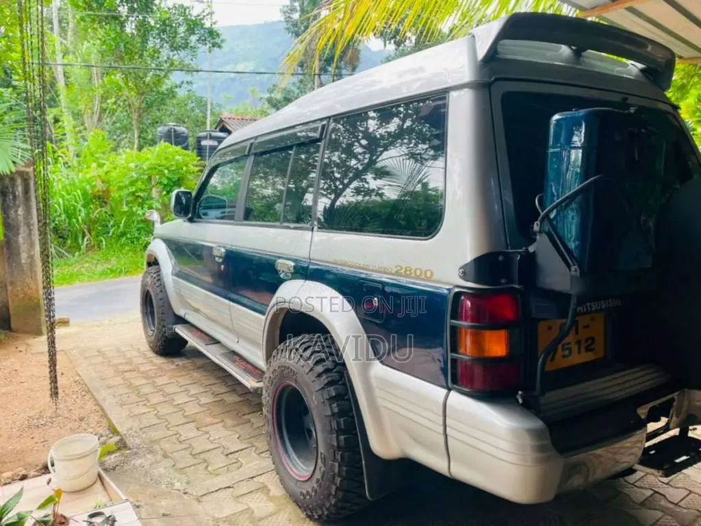 Mitsubishi Pajero 1993 SUV (Used)