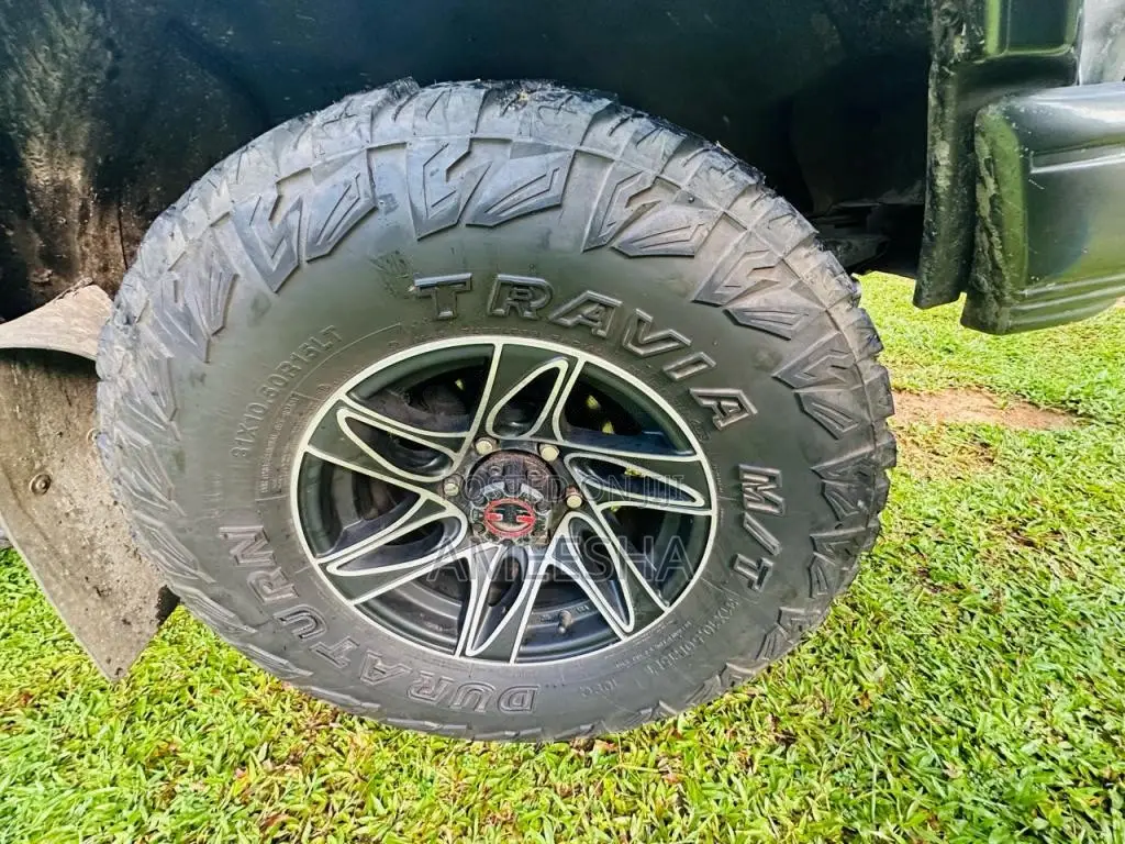 Isuzu Trooper 1990 SUV (Used)