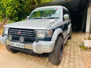 Mitsubishi Pajero 1993 SUV (Used)