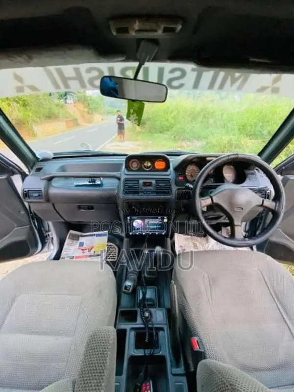 Mitsubishi Pajero 1993 SUV (Used)