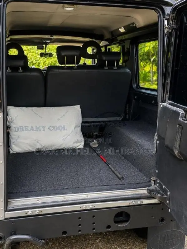 Land-Rover Defender 1980 SUV (Used)
