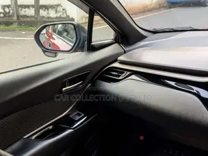 Toyota CHR 2019 SUV (Used)