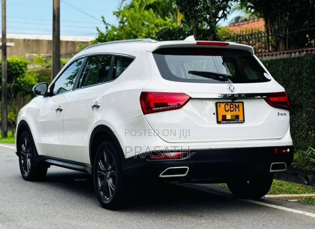 DFSK Glory I-Auto 2023 SUV (Used)