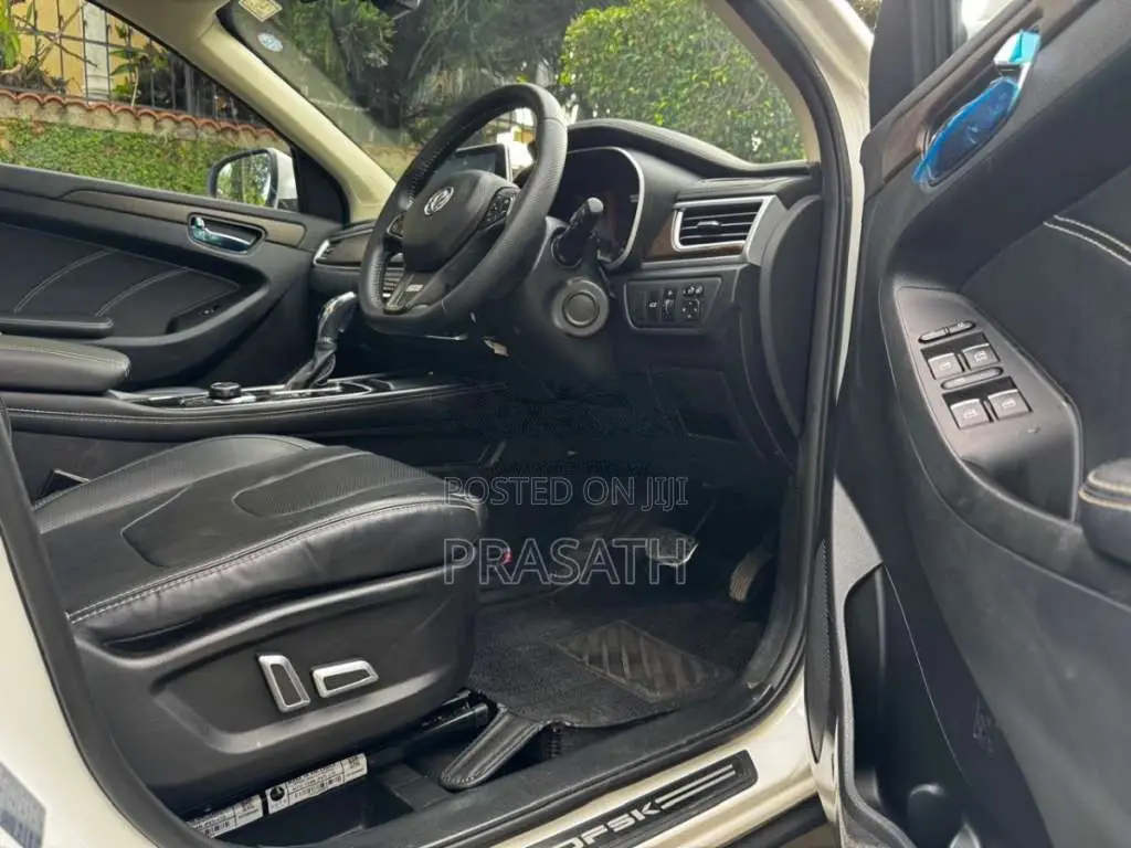 DFSK Glory I-Auto 2023 SUV (Used)