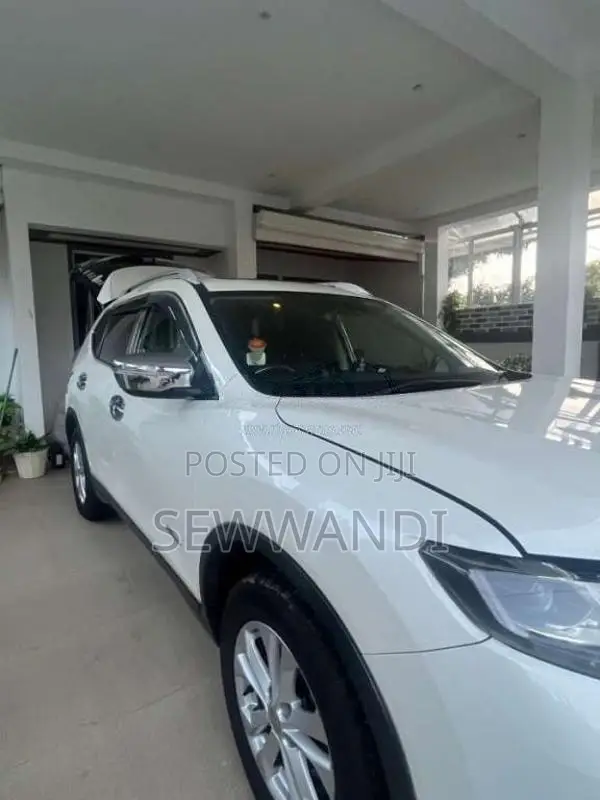 Nissan X-Trail 2016 SUV (Used)