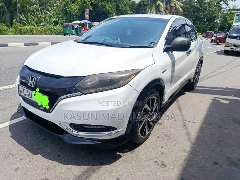 Honda VEZEL RS 2017 SUV (Used)