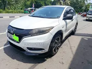 Honda VEZEL RS 2017 SUV (Used)