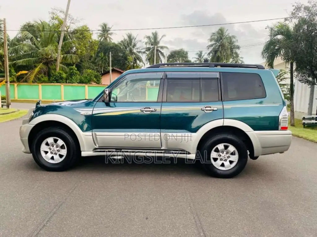 Mitsubishi Montero 2003 SUV (Used)