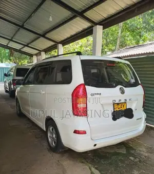 DFSK Glory 330 2018 SUV (Used)