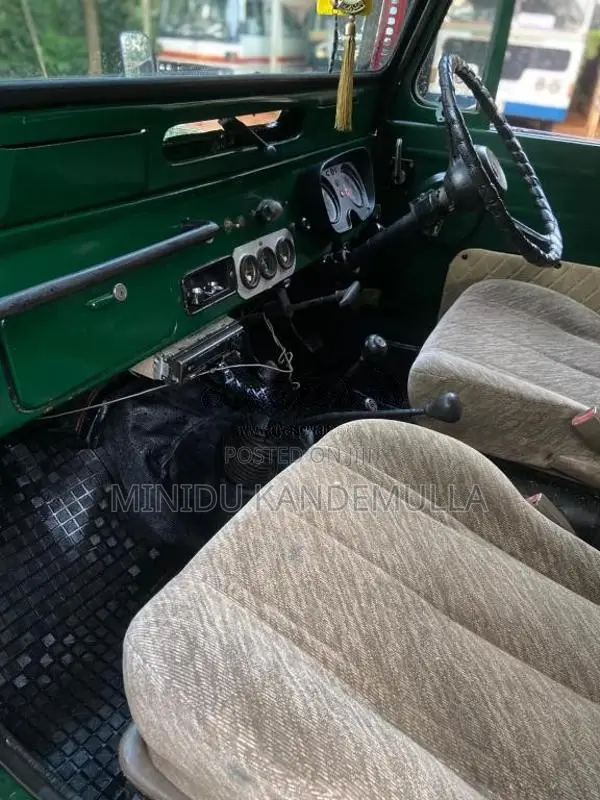 Mitsubishi 4DR5 J 44 Long Model 1980 SUV (Used)