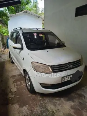 DFSK Glory 330 2018 SUV (Used)