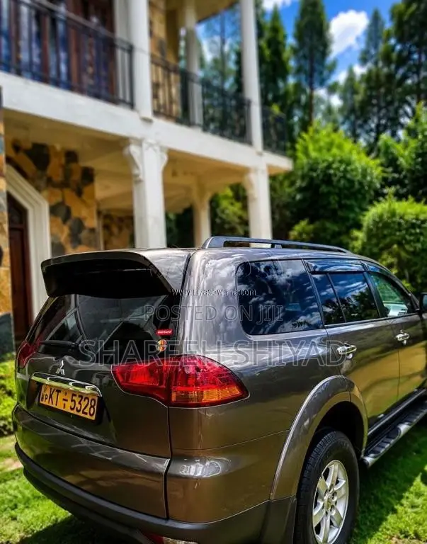Mitsubishi Montero Sport 2012 SUV (Used)