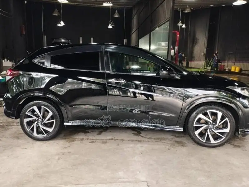 Honda Vezel RS Sensing 2019 SUV (Used)