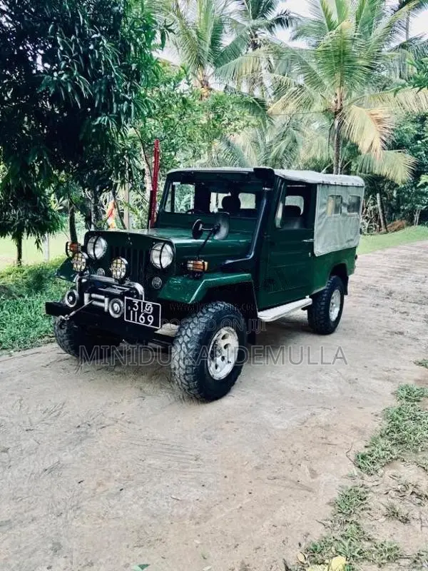 Mitsubishi 4DR5 J 44 Long Model 1980 SUV (Used)