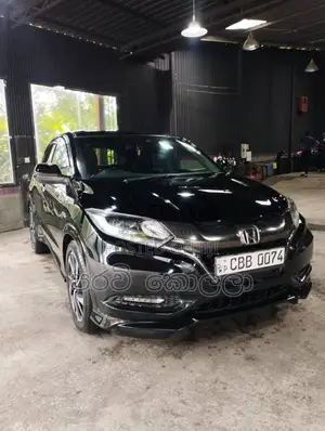 Honda Vezel RS Sensing 2019 SUV (Used)