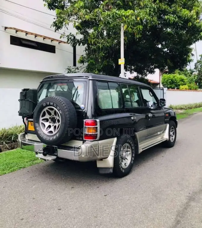 Mitsubishi Montero 1998 SUV (Used)
