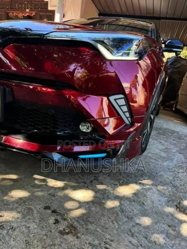 Toyota CHR 2018 SUV (Used)
