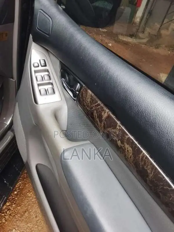 Toyota Prado 120 2007 SUV (Used)