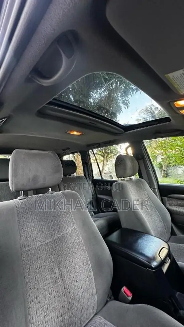 Toyota Prado 2003 SUV (Used)