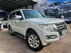Mitsubishi Montero V98 2013 SUV (Used)
