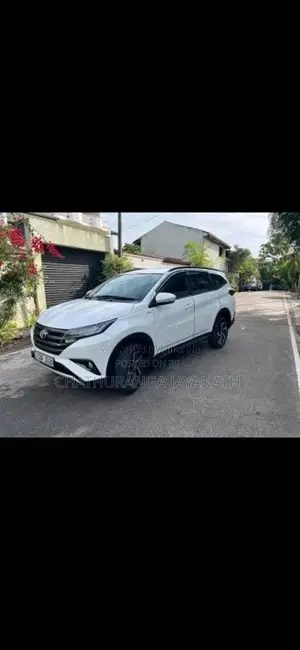 Toyota Rush 2018 SUV (Used)
