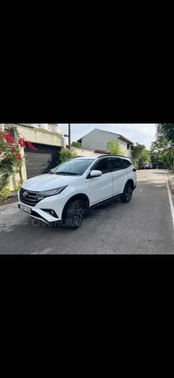 Toyota Rush 2018 SUV (Used)