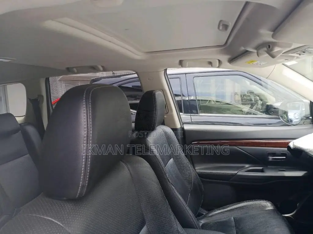 Mitsubishi Outlander 2014 SUV (Used)