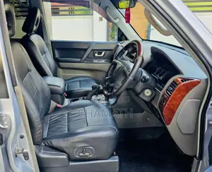Mitsubishi Montero V77 3.8L V6 2005 SUV (Used)
