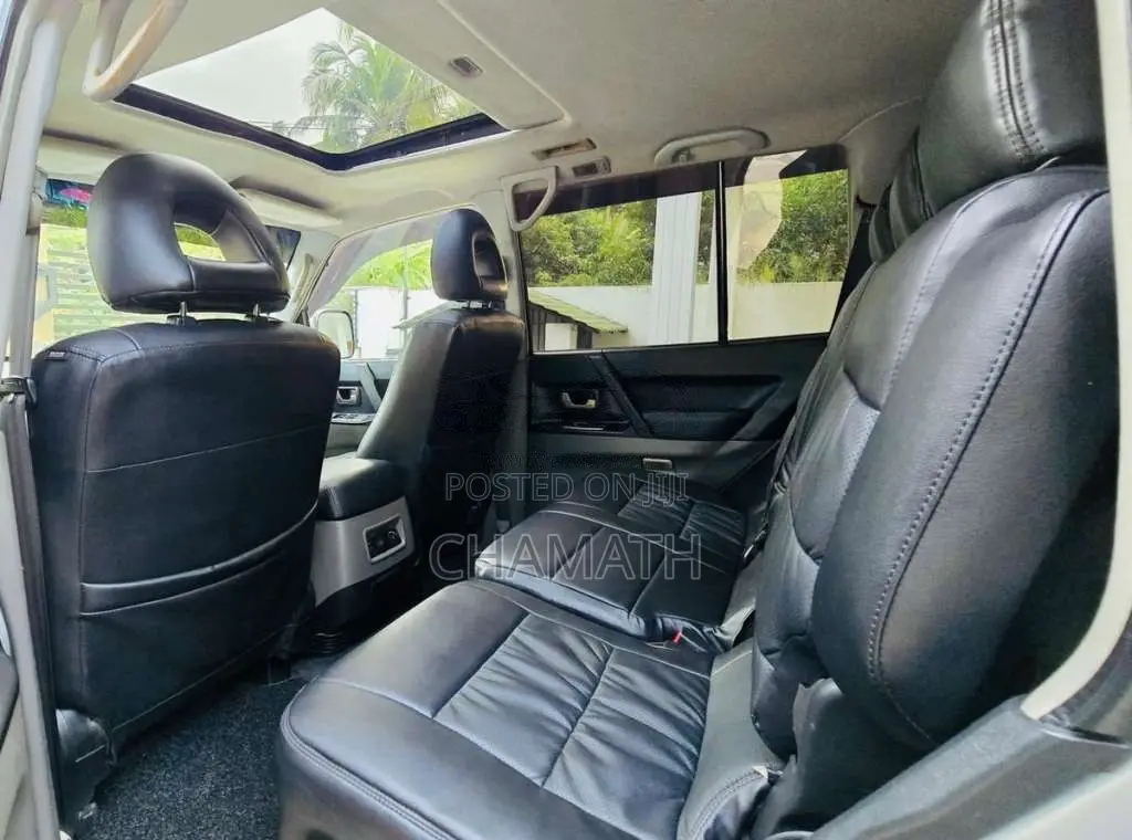Mitsubishi Montero V77 3.8L V6 2005 SUV (Used)