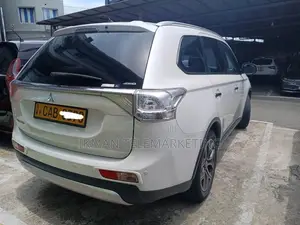 Mitsubishi Outlander 2014 SUV (Used)