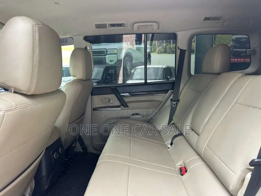 Mitsubishi Montero V98 2013 SUV (Used)