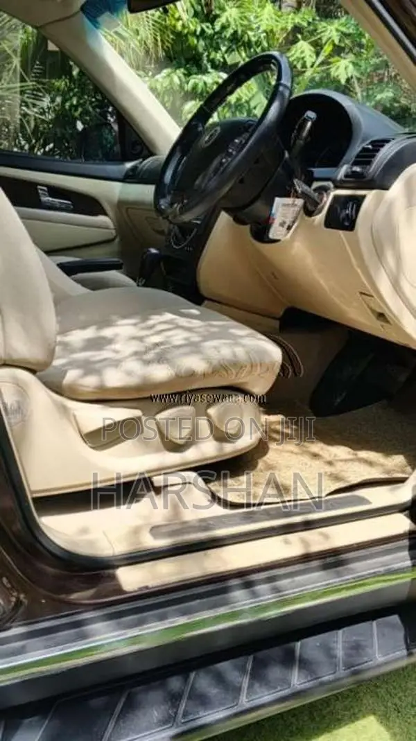 Micro Rexton 2014 SUV (Used)