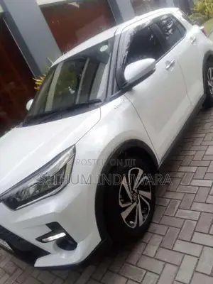 Toyota Raize 2025 SUV (Used)